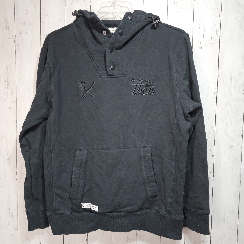 Us Versus Them Men's Black Cotton Snap Up Hoodie Size Large Pockets Embroidered.